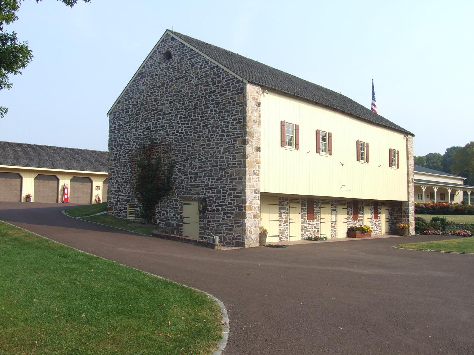 A barn wedding at The Museum at Hoppenville